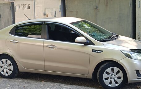 KIA Rio III рестайлинг, 2014 год, 860 000 рублей, 10 фотография