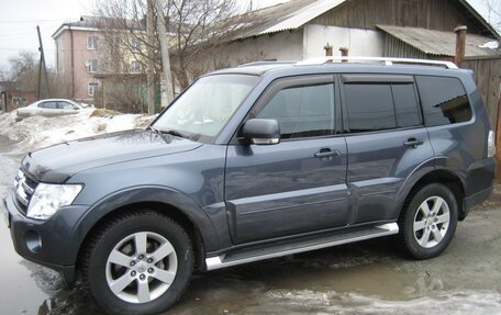 Mitsubishi Pajero IV, 2008 год, 1 495 000 рублей, 2 фотография