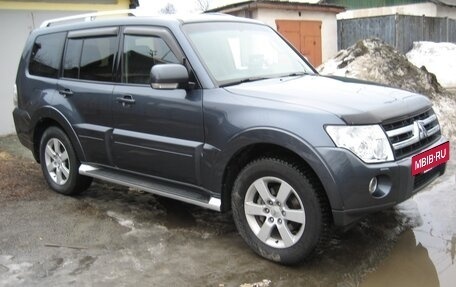 Mitsubishi Pajero IV, 2008 год, 1 495 000 рублей, 3 фотография
