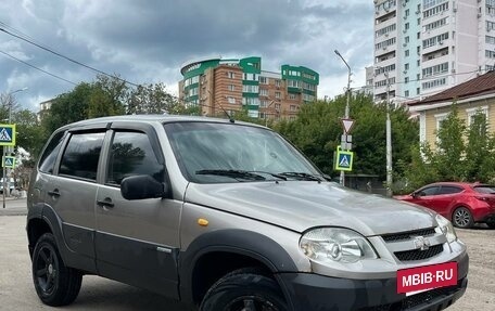 Chevrolet Niva I рестайлинг, 2009 год, 320 000 рублей, 12 фотография