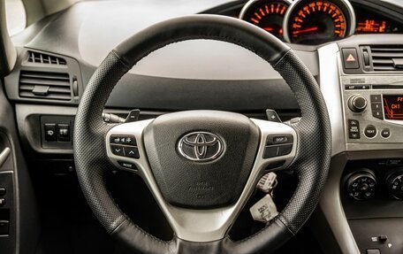 Toyota Verso I, 2011 год, 1 300 000 рублей, 15 фотография
