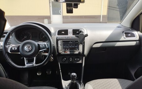 Volkswagen Polo VI (EU Market), 2018 год, 1 360 000 рублей, 14 фотография