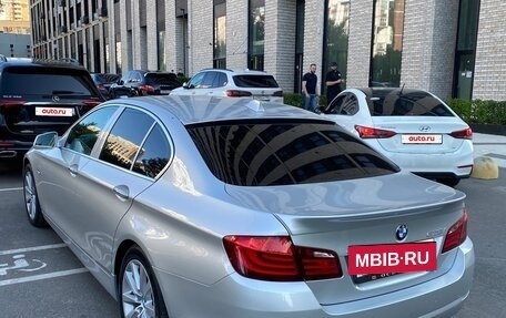 BMW 5 серия, 2012 год, 1 800 000 рублей, 2 фотография