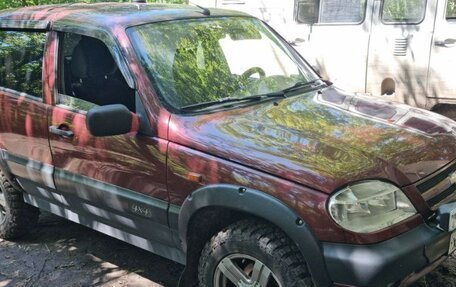 Chevrolet Niva I рестайлинг, 2004 год, 600 000 рублей, 7 фотография