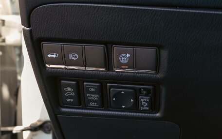 Nissan Patrol, 2013 год, 2 495 000 рублей, 11 фотография