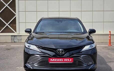 Toyota Camry, 2019 год, 2 799 999 рублей, 2 фотография