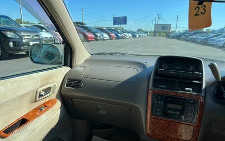 Toyota Gaia, 2003 год, 449 000 рублей, 14 фотография