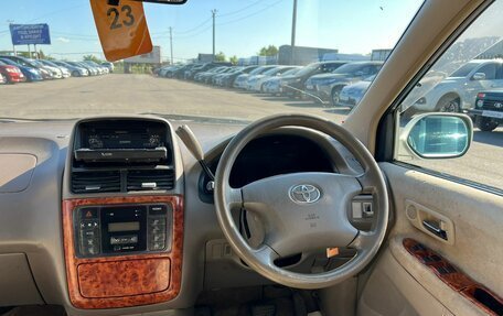 Toyota Gaia, 2003 год, 449 000 рублей, 15 фотография