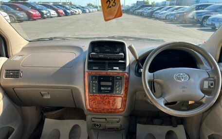 Toyota Gaia, 2003 год, 449 000 рублей, 16 фотография
