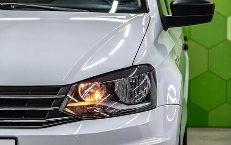 Volkswagen Polo VI (EU Market), 2018 год, 1 100 000 рублей, 10 фотография