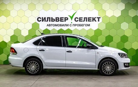 Volkswagen Polo VI (EU Market), 2018 год, 1 100 000 рублей, 8 фотография