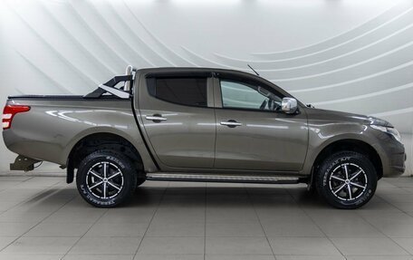 Mitsubishi L200 IV рестайлинг, 2015 год, 1 658 000 рублей, 8 фотография