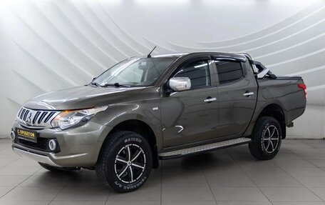 Mitsubishi L200 IV рестайлинг, 2015 год, 1 658 000 рублей, 3 фотография