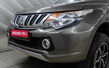 Mitsubishi L200 IV рестайлинг, 2015 год, 1 658 000 рублей, 10 фотография