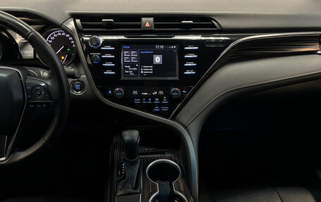 Toyota Camry, 2020 год, 2 869 000 рублей, 6 фотография