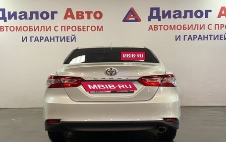 Toyota Camry, 2020 год, 2 869 000 рублей, 4 фотография