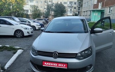 Volkswagen Polo VI (EU Market), 2013 год, 720 000 рублей, 1 фотография