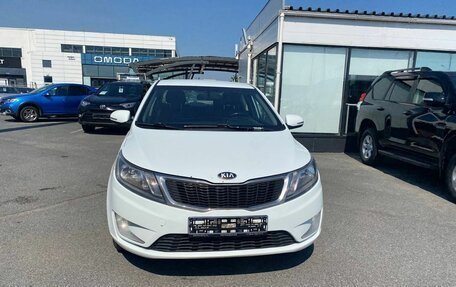 KIA Rio III рестайлинг, 2013 год, 600 000 рублей, 1 фотография