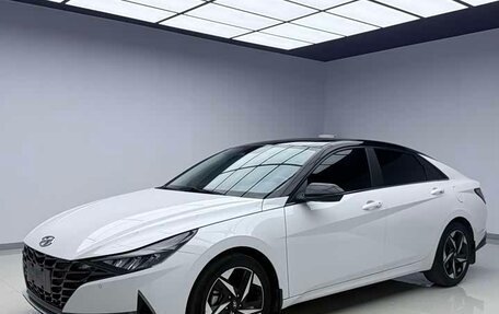 Hyundai Elantra, 2021 год, 1 980 000 рублей, 1 фотография