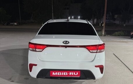 KIA Rio IV, 2018 год, 1 250 000 рублей, 8 фотография