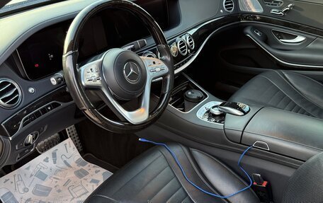 Mercedes-Benz S-Класс, 2018 год, 4 990 000 рублей, 7 фотография