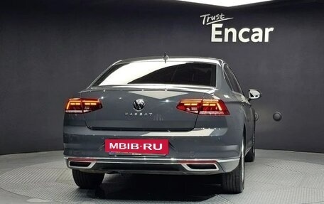 Volkswagen Passat B8 рестайлинг, 2021 год, 2 009 724 рублей, 4 фотография