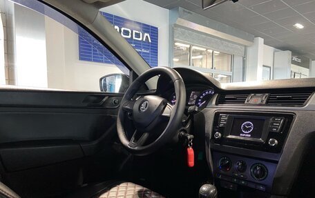 Skoda Rapid I, 2016 год, 850 000 рублей, 24 фотография
