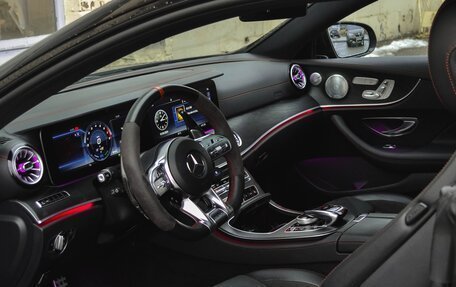 Mercedes-Benz E-Класс AMG, 2018 год, 5 255 000 рублей, 8 фотография