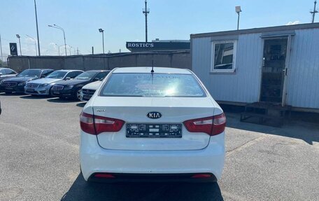 KIA Rio III рестайлинг, 2013 год, 600 000 рублей, 5 фотография