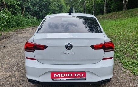Volkswagen Polo VI (EU Market), 2021 год, 1 000 000 рублей, 4 фотография