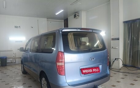 Hyundai Grand Starex Grand Starex I рестайлинг 2, 2010 год, 1 570 000 рублей, 5 фотография