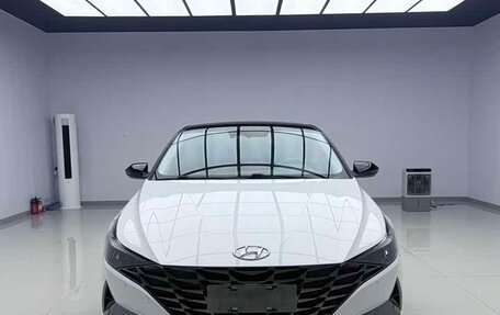 Hyundai Elantra, 2021 год, 1 980 000 рублей, 3 фотография