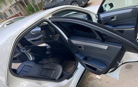 Mercedes-Benz E-Класс, 2014 год, 1 730 000 рублей, 10 фотография
