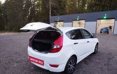Hyundai Solaris II рестайлинг, 2013 год, 520 000 рублей, 6 фотография