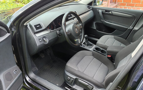 Volkswagen Passat B7, 2012 год, 1 350 000 рублей, 13 фотография