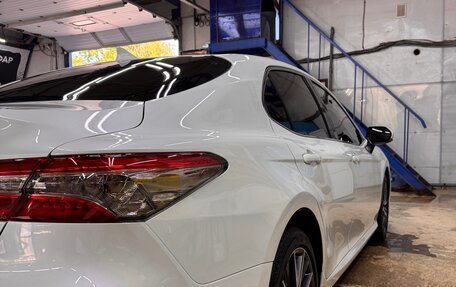 Toyota Camry, 2021 год, 3 950 000 рублей, 17 фотография