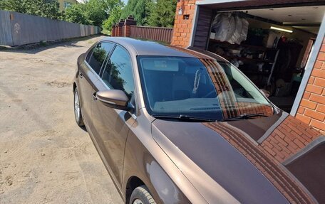 Volkswagen Jetta VI, 2012 год, 1 000 000 рублей, 3 фотография