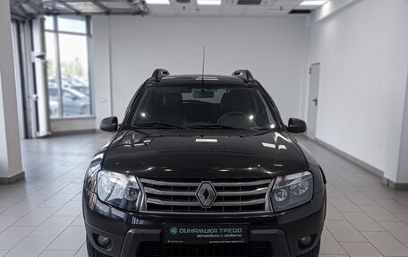Renault Duster I рестайлинг, 2014 год, 988 000 рублей, 2 фотография