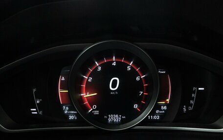 Volvo V40 Cross Country I, 2017 год, 1 849 700 рублей, 12 фотография