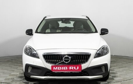 Volvo V40 Cross Country I, 2017 год, 1 849 700 рублей, 2 фотография