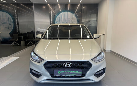 Hyundai Solaris II рестайлинг, 2017 год, 1 300 000 рублей, 2 фотография