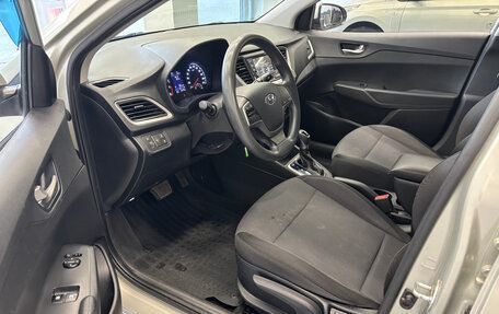 Hyundai Solaris II рестайлинг, 2017 год, 1 300 000 рублей, 9 фотография