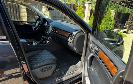 Volkswagen Touareg III, 2017 год, 4 650 000 рублей, 13 фотография