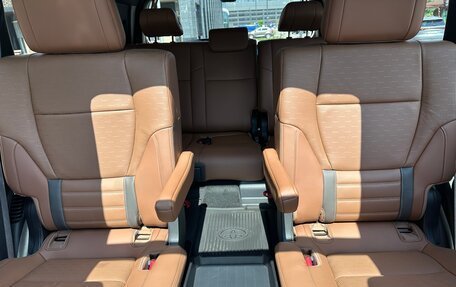 Toyota Sequoia, 2025 год, 13 499 000 рублей, 31 фотография