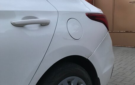 Hyundai Solaris II рестайлинг, 2018 год, 810 000 рублей, 2 фотография