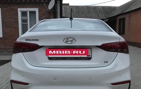 Hyundai Solaris II рестайлинг, 2018 год, 810 000 рублей, 3 фотография
