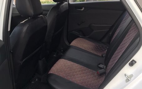 Hyundai Solaris II рестайлинг, 2018 год, 810 000 рублей, 6 фотография
