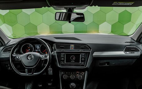 Volkswagen Tiguan II, 2019 год, 1 950 000 рублей, 12 фотография