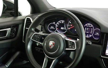 Porsche Cayenne III, 2021 год, 7 900 000 рублей, 16 фотография
