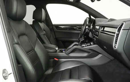 Porsche Cayenne III, 2021 год, 7 900 000 рублей, 18 фотография